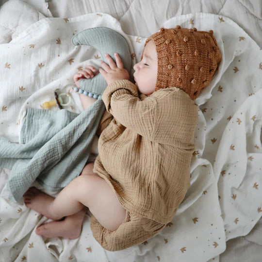 Swaddle aus Bio-Baumwolle – vielseitige Puckdecke - Spatzenmotiv