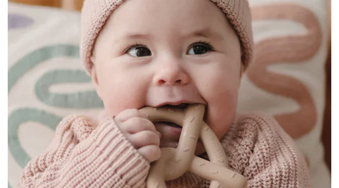 Was schenkt man zur Geburt? 5 Babygeschenke, die immer gut ankommen