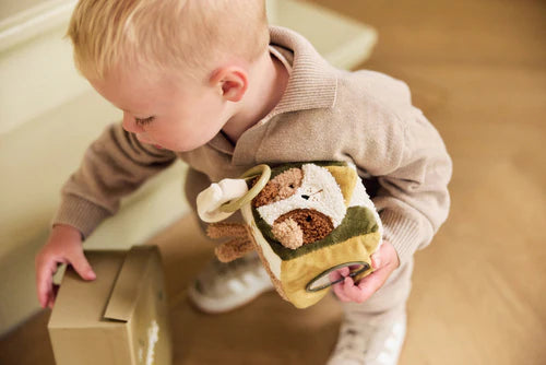 Aktivitätenwürfel Tiny Parks von Jollein - Entwicklungsspielzeug Baby